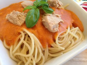 Spaghetti mit Thunfischsauce 1