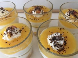 Rezept mit Bildern für ein Dessert im Glas - Maracuja Traum