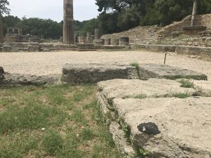Stelle wo in Olympia - Peloponnes das Olympische Feuer entzündet wird