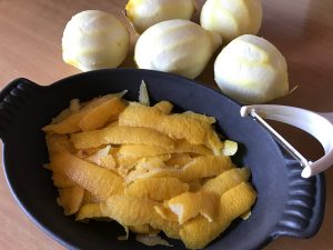 Zitronenschalen für Limoncello