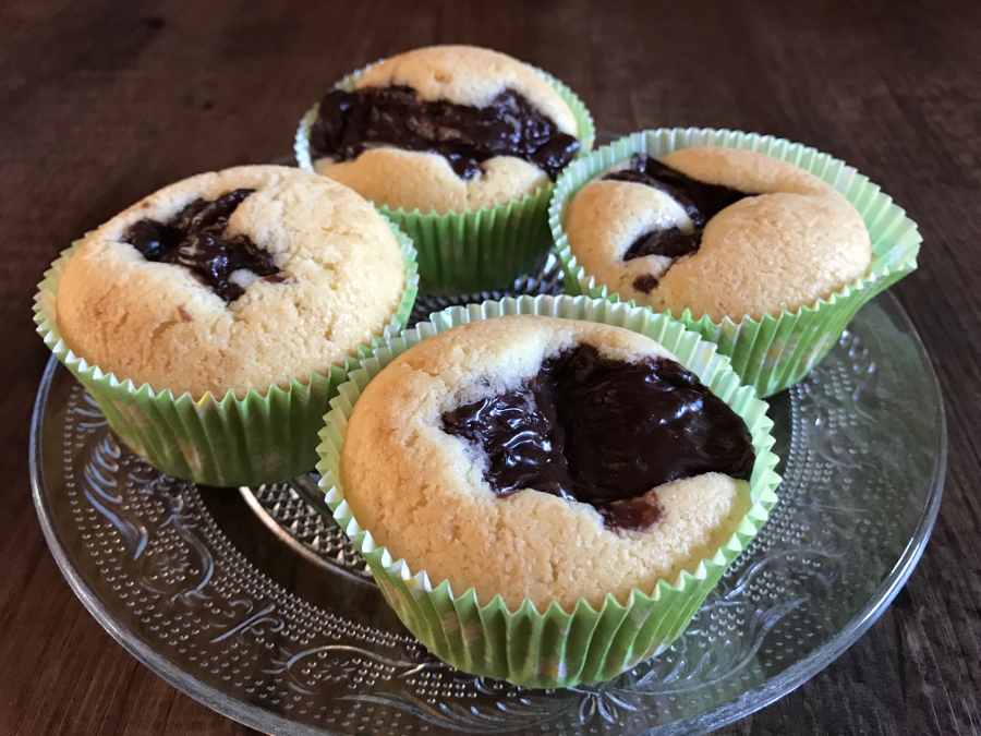 Glutenfreie Muffins mit Vanillepudding – bee in flipflops