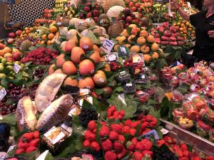 Früchtestand Markthallen La Bouqueria Barcelona