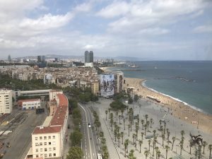 Ausblick aus der Gondel auf Barceloneta