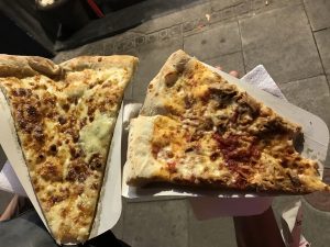 Mega Pizzaschnitten Rambla Barcelona